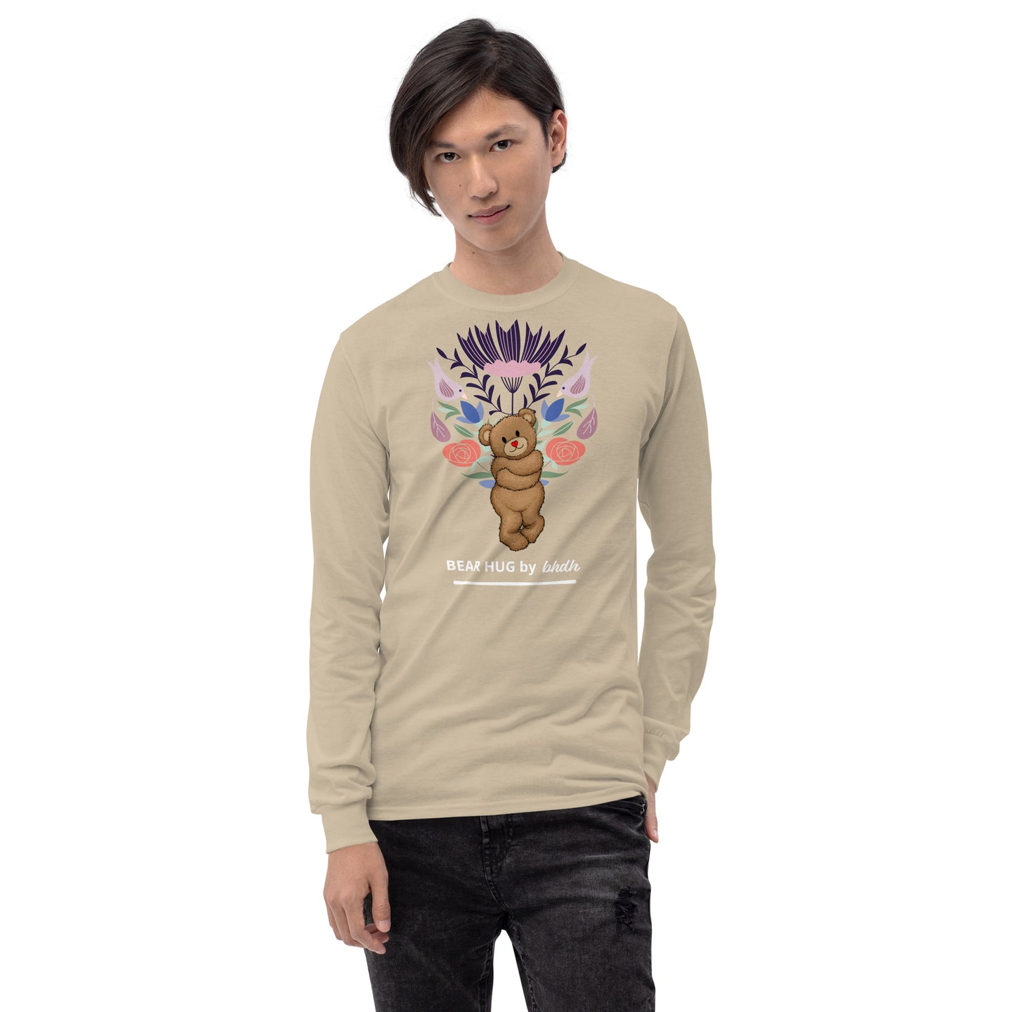 Bear Hug Graphic Long Sleeve Shirt